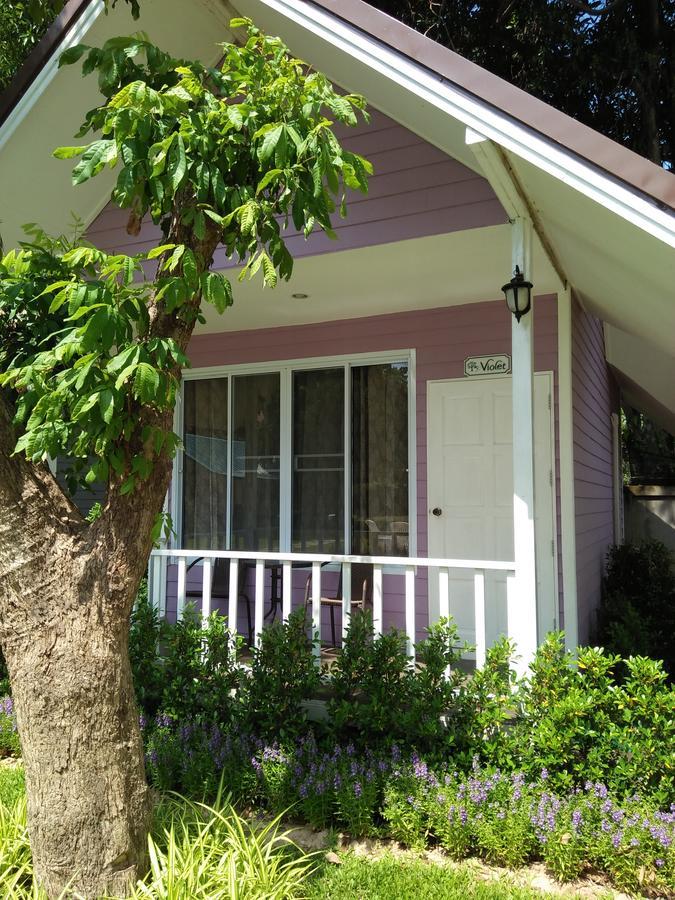 Bo Tree Cottage On The River Mukdahan Exterior photo